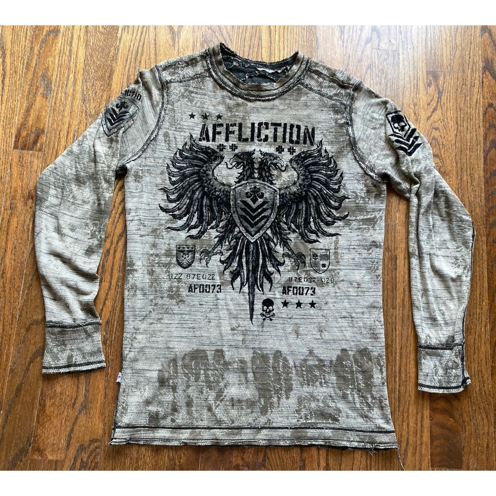 VTG Y2K Affliction Shirt Size Large Reversible Long Sleeve Wing Skull Gray MMA
